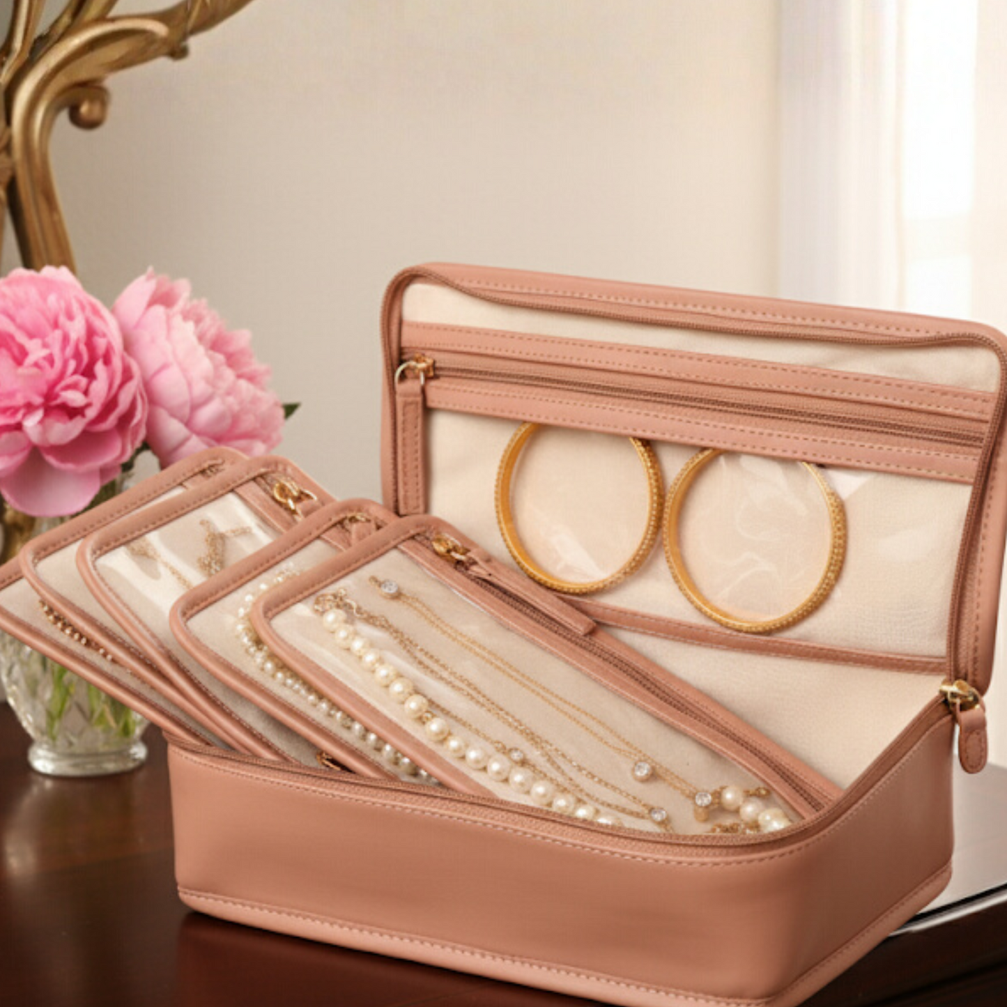 Quilted Jewellery Organiser with 5 Detachable Pouches